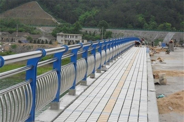徐州不锈钢桥梁灯光护栏