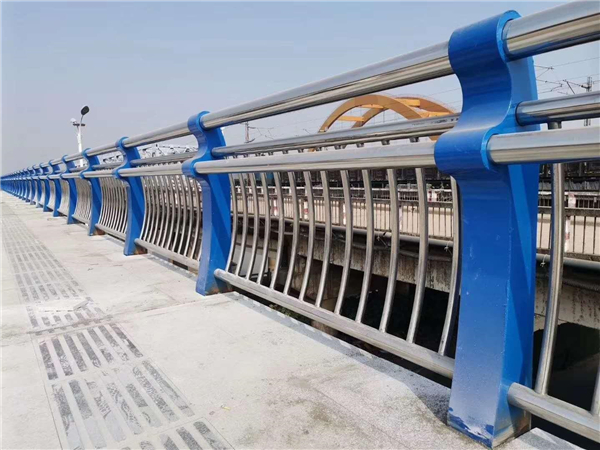 徐州304不锈钢复合管护栏的生产工艺揭秘
